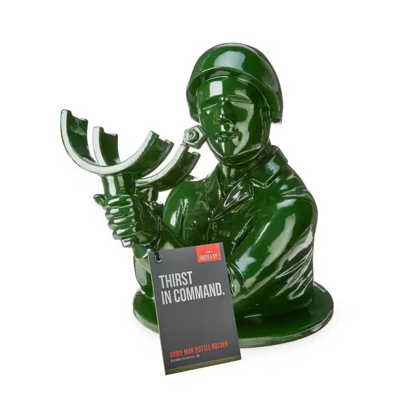 Foster & Rye Porta Bottiglie di Vino Omino Verde Esercito, Porta Vino Decorativo da Tavolo a Forma di Soldato in Poliresina, Porta Bottiglie Decorativo, Decorazione per Cucina, Regali per Bar di Casa