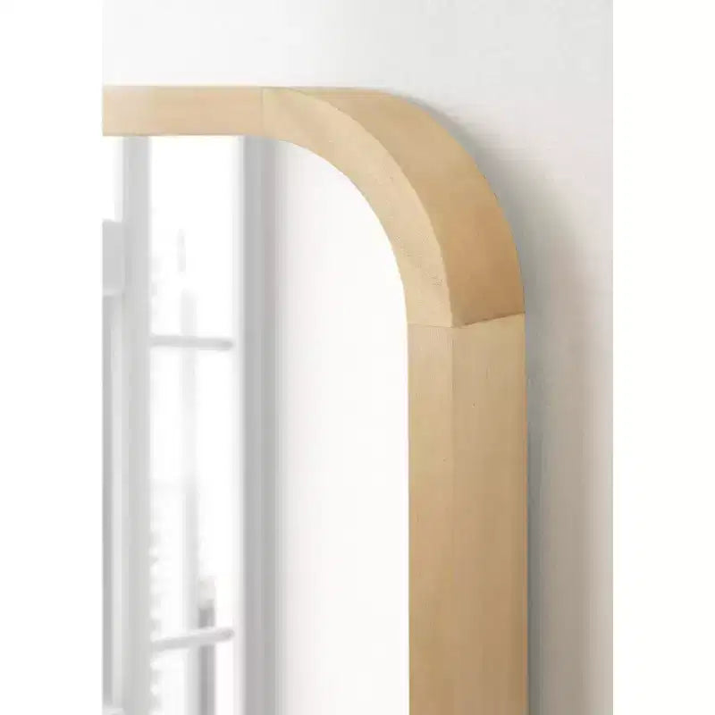 Specchio rettangolare con angoli arrotondati Kate and Laurel Hutton con cornice in legno