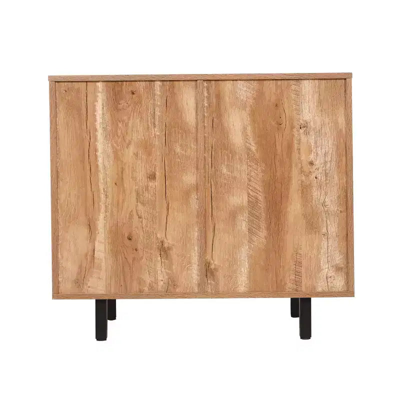 Mobile bar e credenza classici Emma and Oliver con armadietto a porta singola in stile shaker con portabicchieri sospeso e mensole aperte per bottiglie