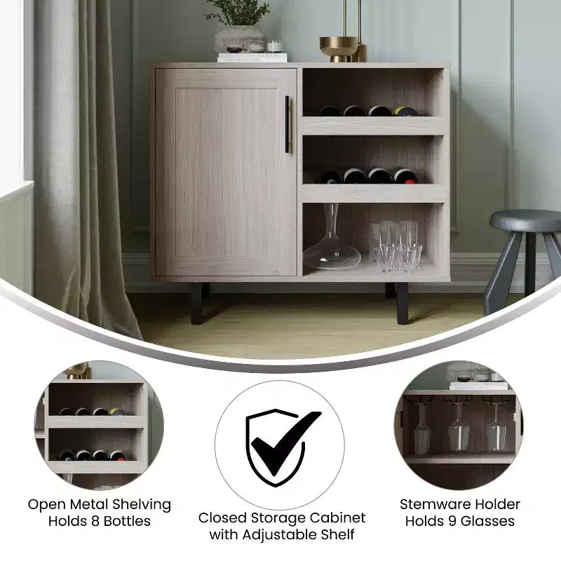 Mobile bar e credenza classici Emma and Oliver con armadietto a porta singola in stile shaker con portabicchieri sospeso e mensole aperte per bottiglie
