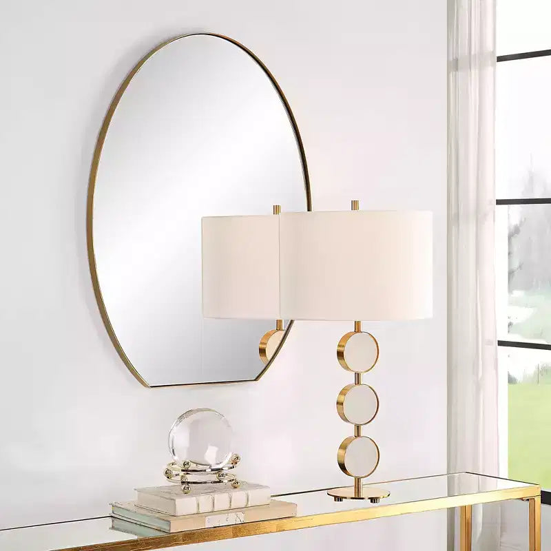 Specchio da parete ovale Cabell Uttermost in ottone spazzolato, 24 x 32