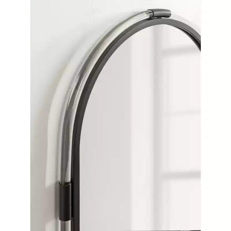 Kate & Laurel All Things Decor Specchio moderno ad arco in acrilico Arceo 22x34