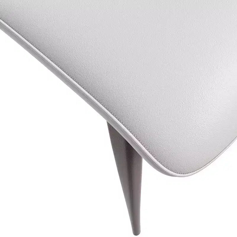 LeisureMod Aspen Sedia da Pranzo Moderna in Pelle PU - Sedia Laterale con Schienale Curvo Ergonomico e Robuste Gambe in Metallo Nero Opaco