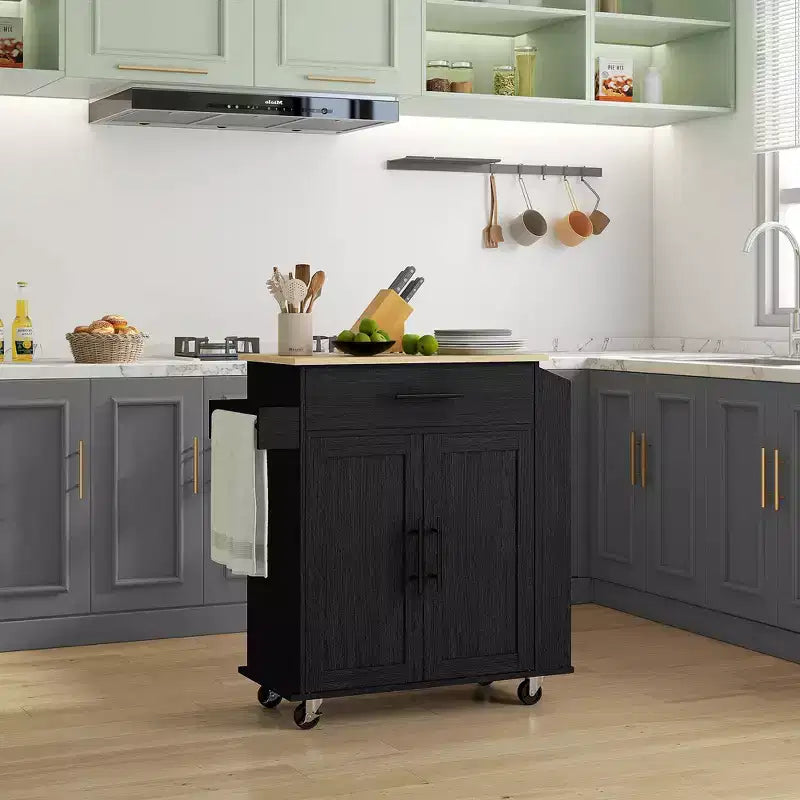 HOMCOM Isola da cucina con presa di corrente, Carrello da cucina su ruote con cassetto portaoggetti, Supporto portamicroonde portatile con ante, Portasciugamani, Portaspezie