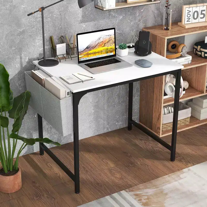 Costway Scrivania da sala riunioni da 32" Set da 2/4/6 con stazione di ricarica e gancio per cuffie Struttura in metallo Bianco