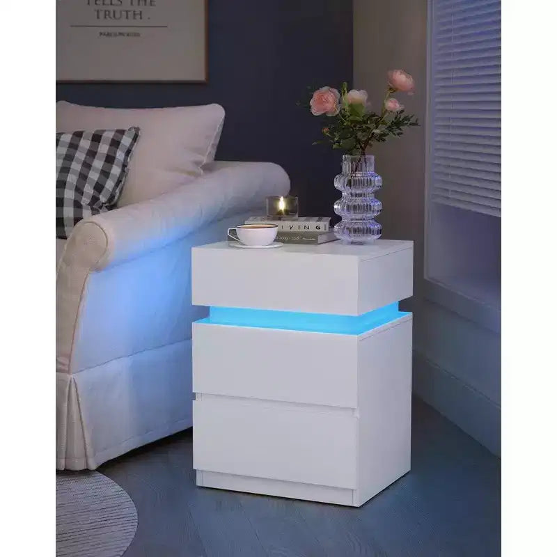 VASAGLE Comodino con luci LED, Colori della Luce Regolabili, Tavolino da Notte, Tavolino Laterale con 3 Cassetti, 35 x 40 x 55 cm