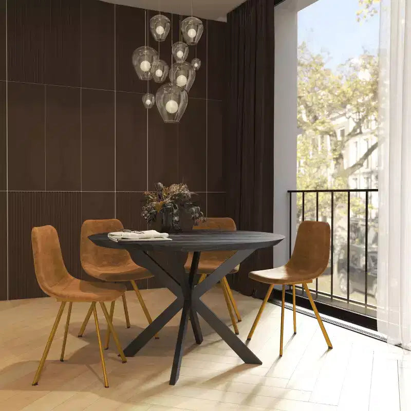 LeisureMod Markley - Set di 4 sedie da pranzo moderne in similpelle con gambe dorate, seduta imbottita, design elegante per cucina, sala da pranzo, ufficio o bar