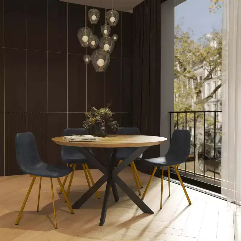 LeisureMod Markley - Set di 4 sedie da pranzo moderne in similpelle con gambe dorate, seduta imbottita, design elegante per cucina, sala da pranzo, ufficio o bar