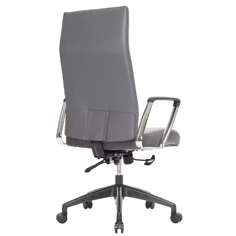 LeisureMod Hilton Sedia da Ufficio Ribbed in Pelle a Schienale Alto - Telaio in Acciaio Resistente Girevole e Inclinabile - Sedia da Scrivania Direzionale Moderna
