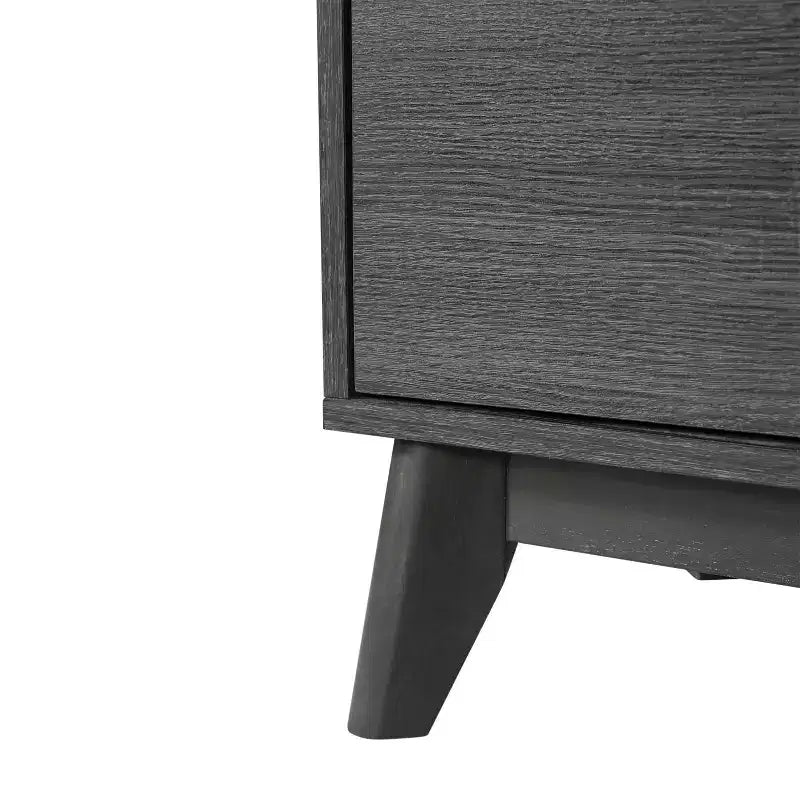 Madia in legno Emma e Oliver, stile Mid-Century Modern, con ante a chiusura ammortizzata, ripiani e gambe affusolate ed eleganti con pattini protettivi per il pavimento