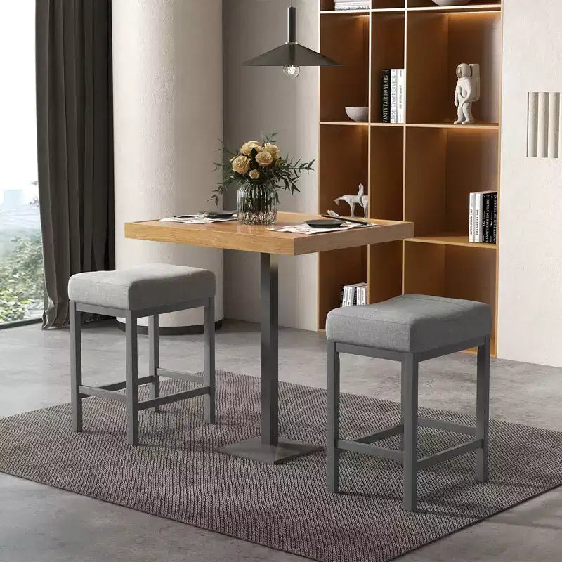 Costway Sgabelli da Bar Set di 2, 62 cm, con Struttura in Legno Massello di Gomma, Poggiapiedi Umanizzato, Cucina, Bianco/Grigio