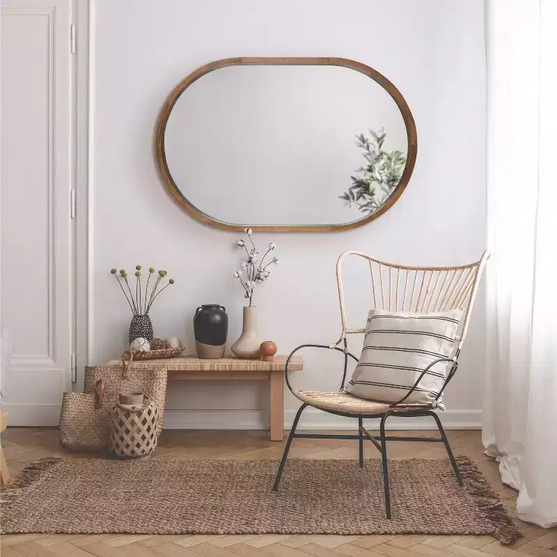 Specchio da parete a capsula Hutton con cornice in legno 24 x 36 - Kate & Laurel All Things Decor