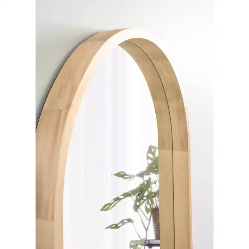 Specchio da parete a capsula Hutton con cornice in legno 24 x 36 - Kate & Laurel All Things Decor