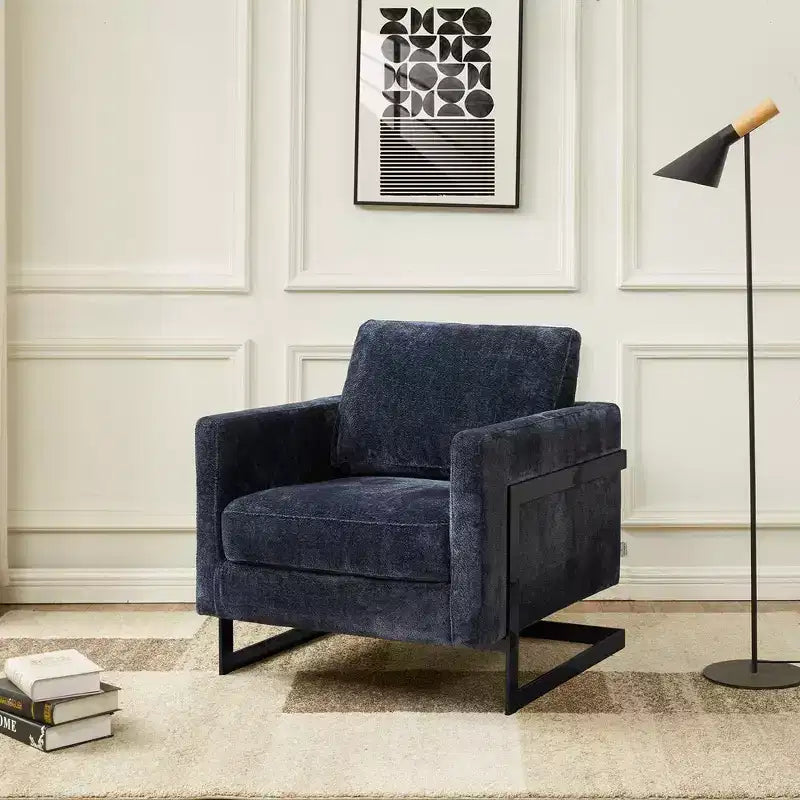 Poltrona LeisureMod in tessuto Boucle con telaio in acciaio inossidabile nero e cuscino dello schienale rimovibile Collezione Lincoln