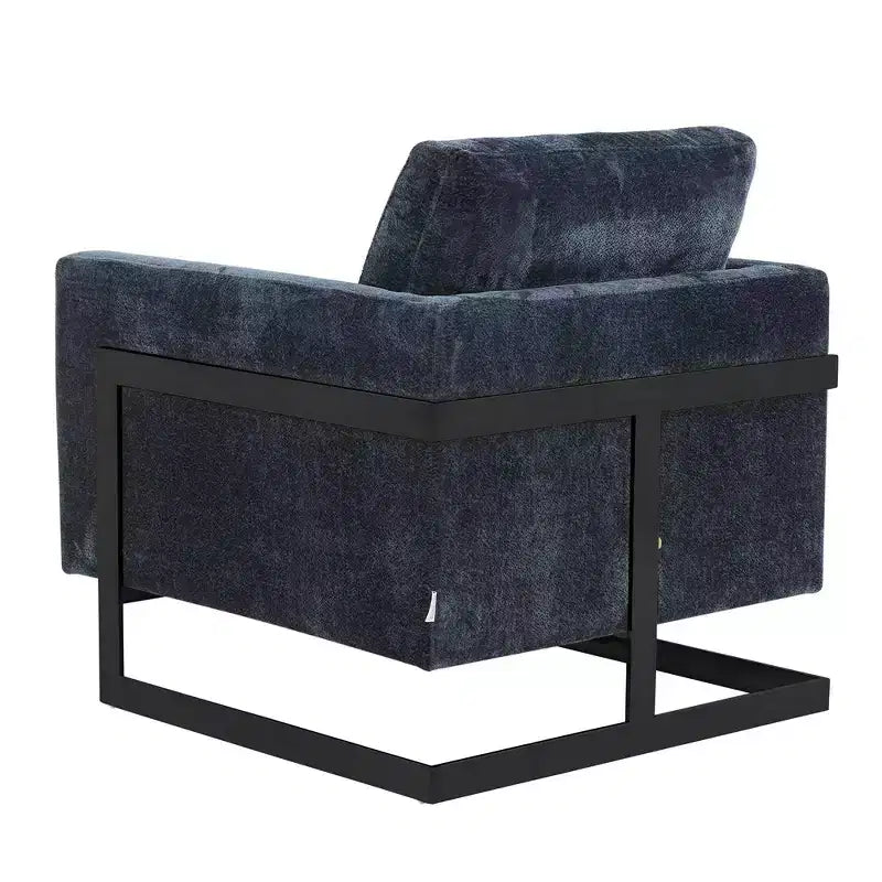 Poltrona LeisureMod in tessuto Boucle con telaio in acciaio inossidabile nero e cuscino dello schienale rimovibile Collezione Lincoln