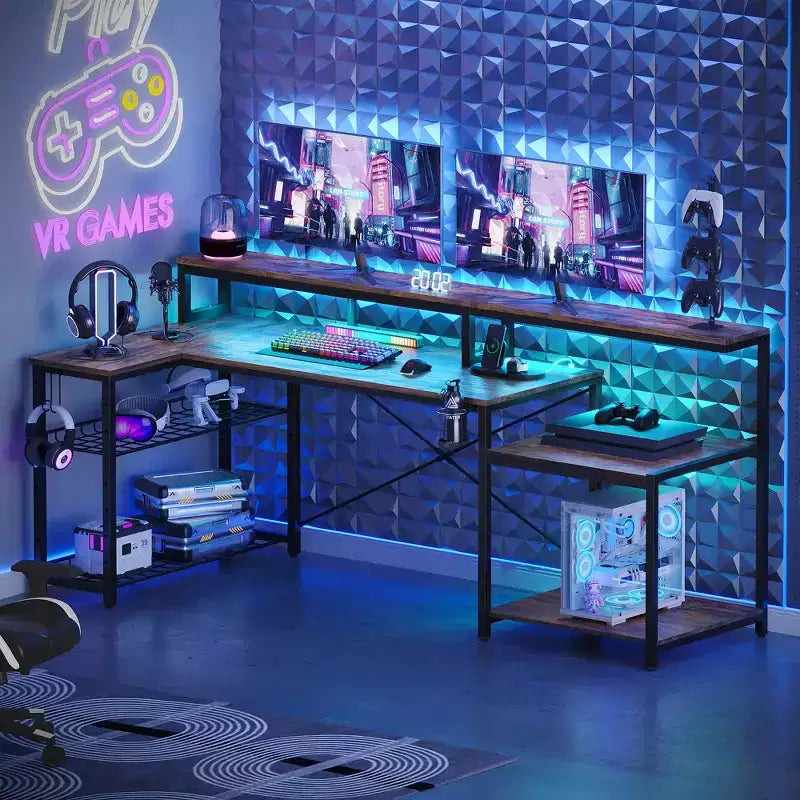 Scrivania da gaming Bestier 71.5 a LED con presa di corrente, scrivania ad L per computer con supporto per monitor