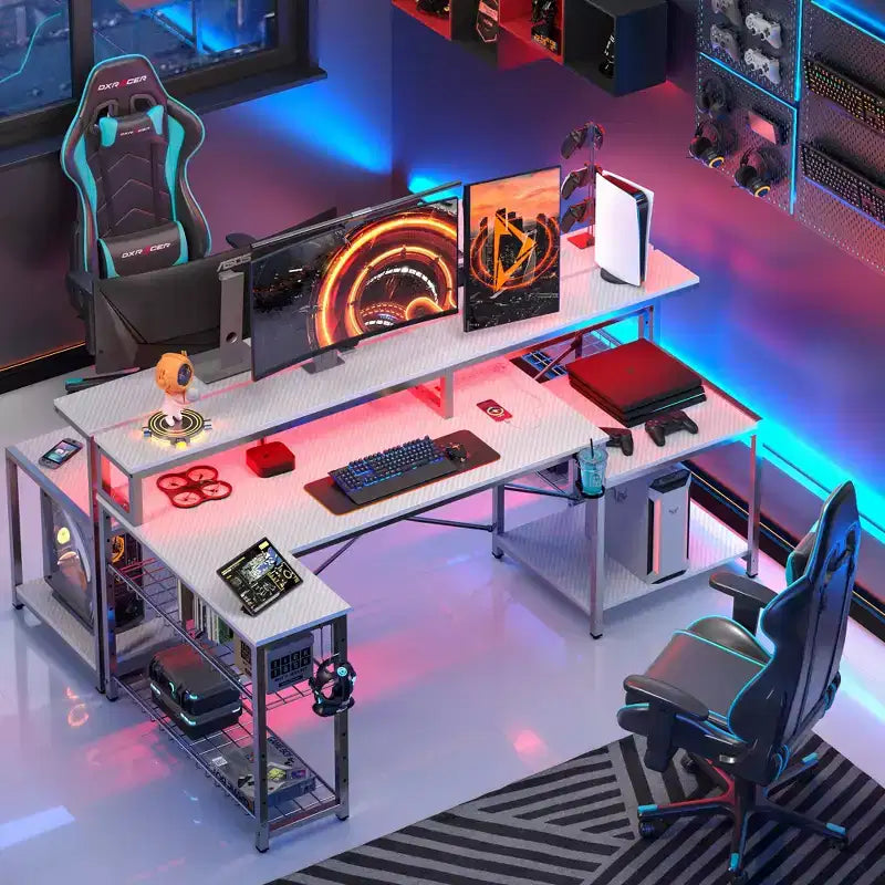 Scrivania da gaming Bestier 71.5 a LED con presa di corrente, scrivania ad L per computer con supporto per monitor