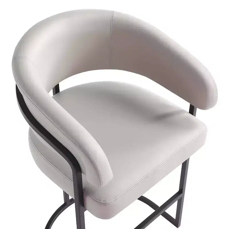 Sgabello da bar moderno rivestito in similpelle Manhattan Comfort Augusta